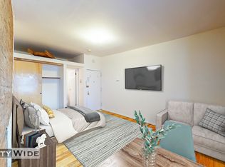 307 E 90th St #2D, New York, NY 10128