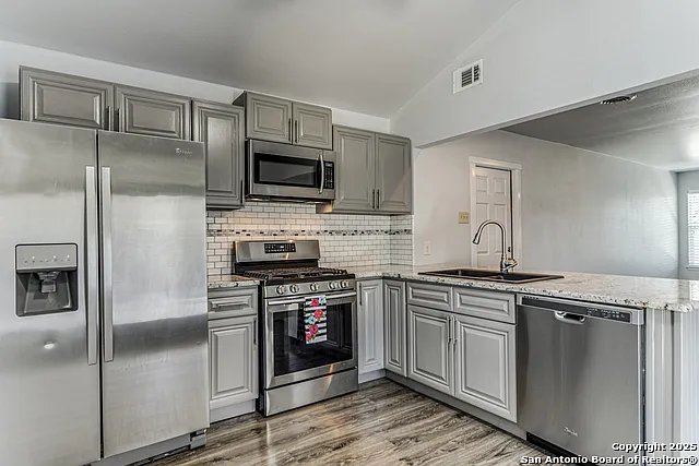 224A Frey St — Photo 5