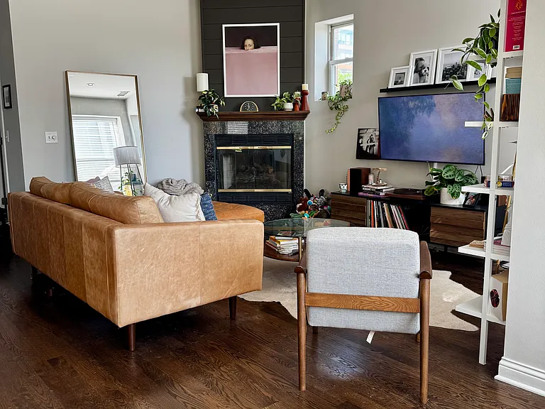 1122 N Oakley Blvd #D — Photo 3