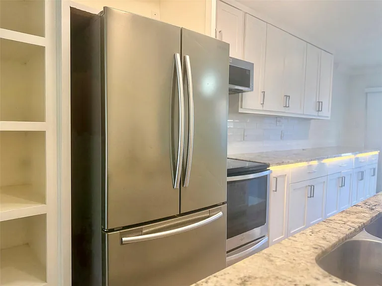 5800 Lumberdale Rd #89 — Photo 9