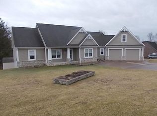 964 Gatewood Rd, Fayetteville, WV 25840