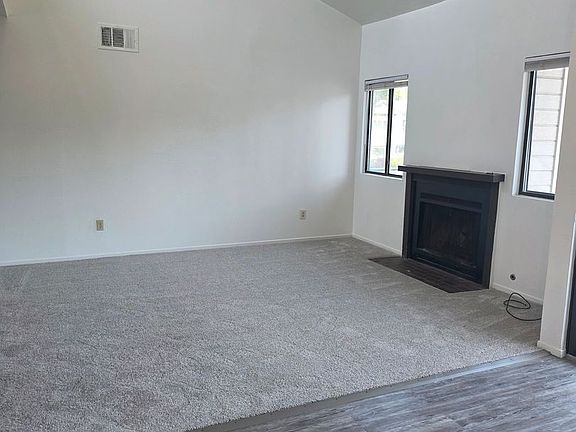5th image of 2546 Sunny Slope Dr #2