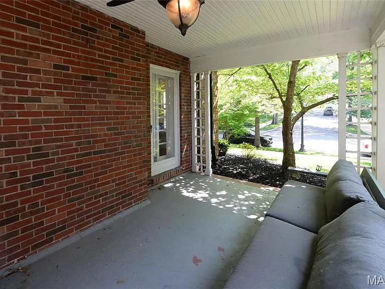 937 S Bemiston Ave — Photo 42