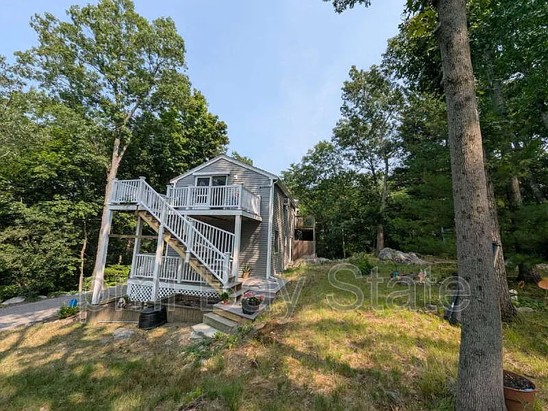 3 Weston St #1 — Photo 25