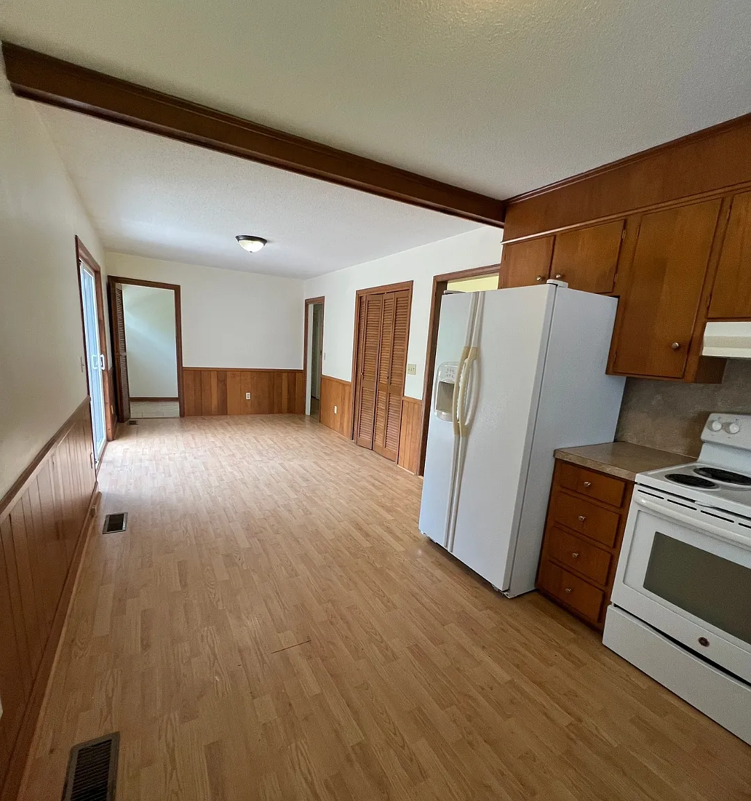 1521 Cedar Lane - 1 — Photo 4