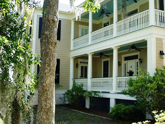 front of home that faces water