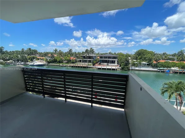 9800 W Bay Harbor Dr APT 412, Bay Harbor Islands, FL 33154