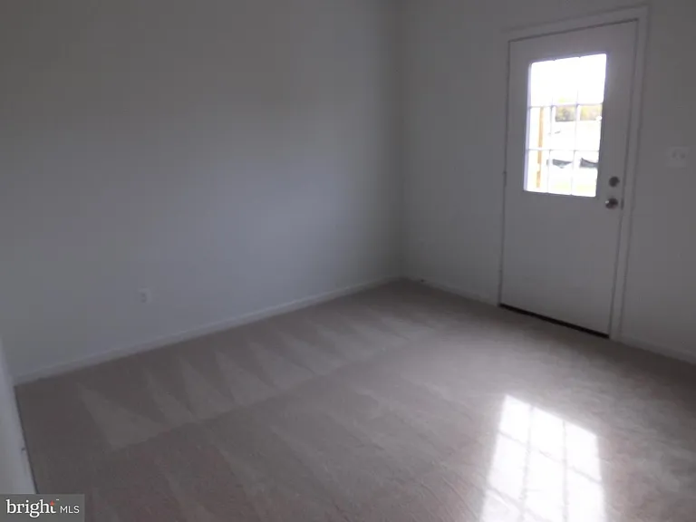 26 Kirby — Photo 15