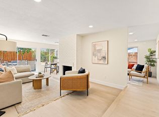7820 Hartwick Way, Sacramento, CA 95828
