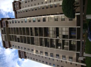 98-487 Koauka Loop APT B801, Aiea, HI 96701