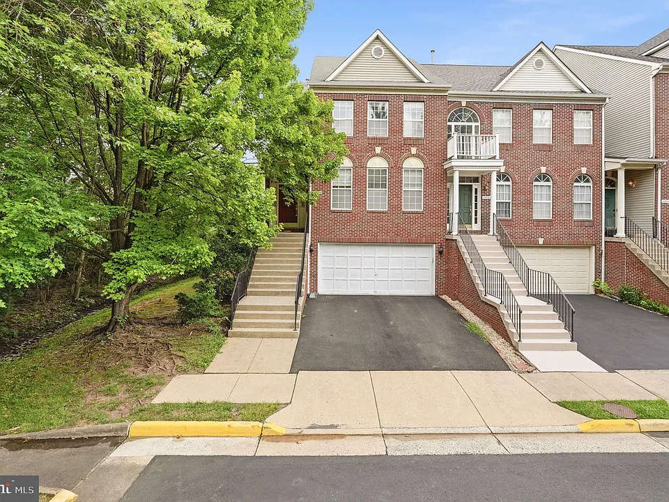 13222 Goose Pond Ln