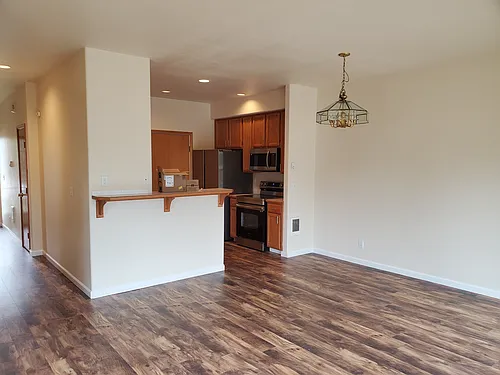 4131 Forsythia St Photo 1