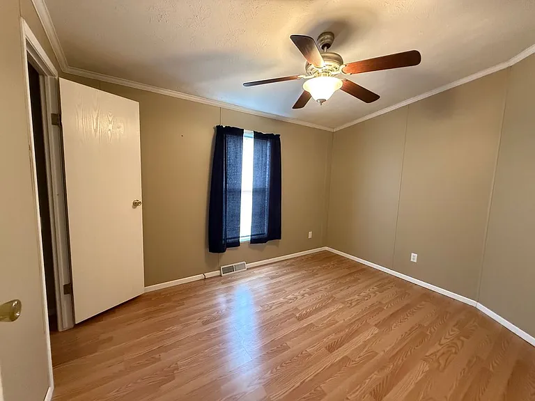 445 Harmony Rd — Photo 7
