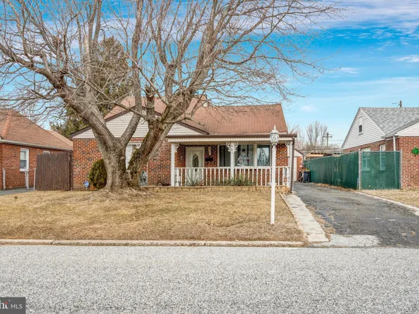 661 Waring St, Philadelphia, PA 19116