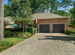 8 Moss Point Rd, Hattiesburg, MS 39402