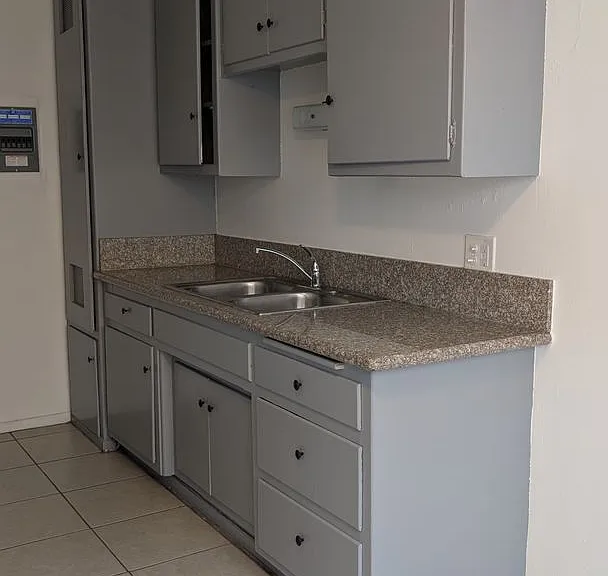 611 N Alhambra Ave — Photo 5