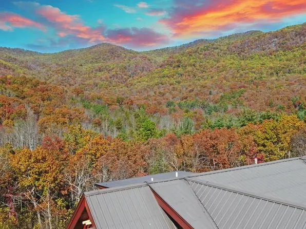 4760 Anderson Rd, Hiawassee, GA 30546