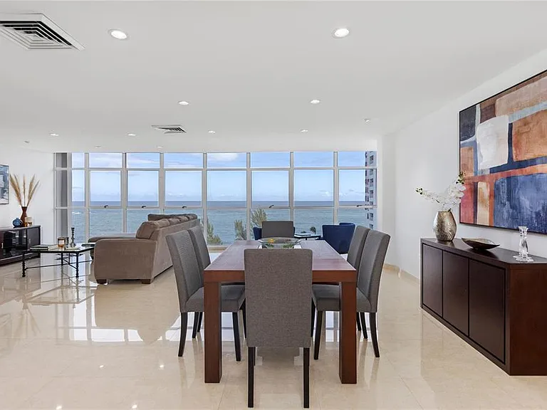 860 Ashford Ave #9 — Photo 8