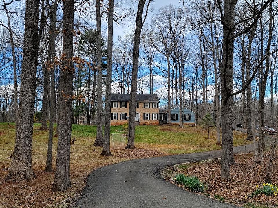 1st image of 6130 Millwood Dr