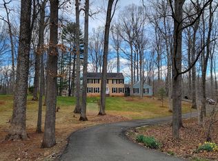 6130 Millwood Dr, Warrenton, VA 20187