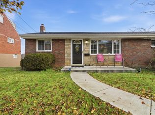 5059 Leona Dr, Pittsburgh, PA 15227