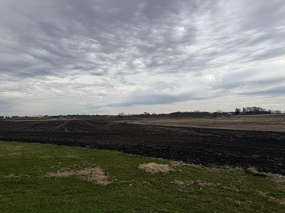 4th image of 11860 County Road 8 SW