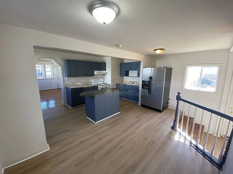 209 Hamilton St #B — Photo 12