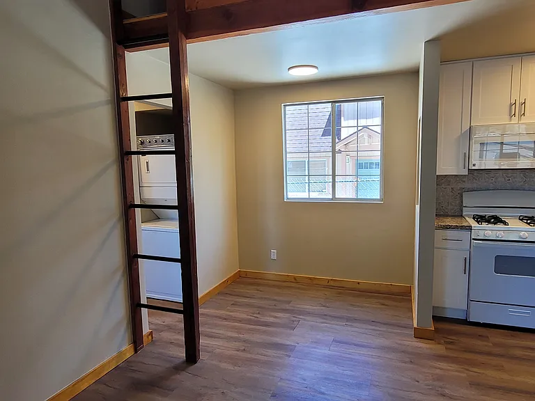 Dining table area