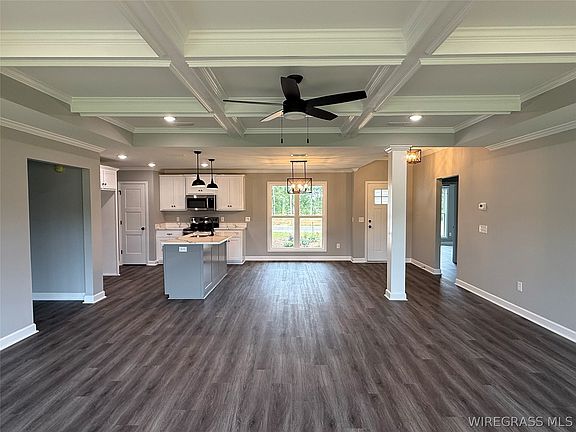 5th image of 111 Brandi Ave
