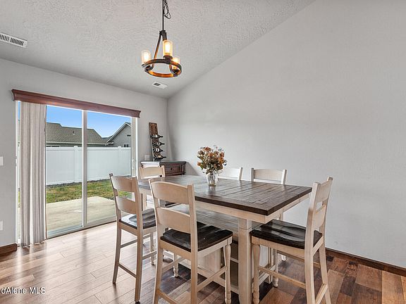 5th image of 2081 N Mariah Dr