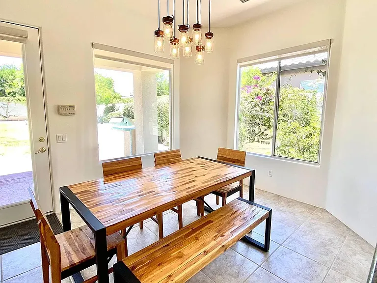 5 Victoria Falls Dr — Photo 16