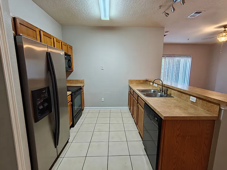 3631 Kirkpatrick Cir #3 — Photo 9