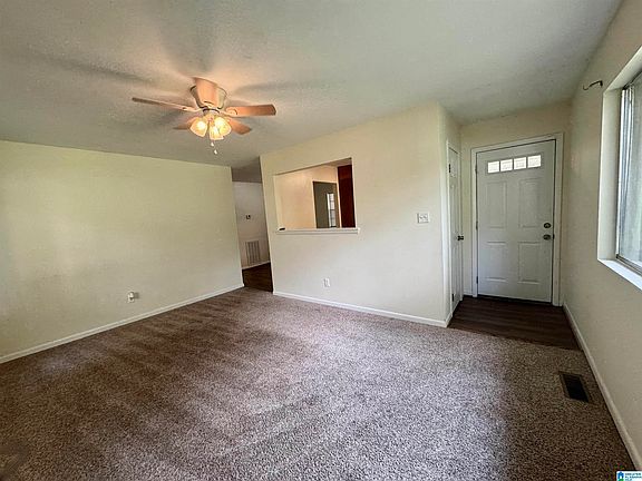 4th image of 206 6th St