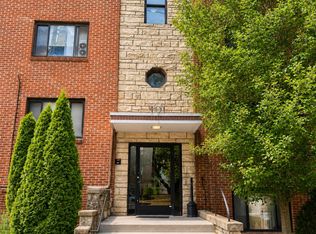 101 Mount Lebanon Blvd APT 11, Pittsburgh, PA 15228