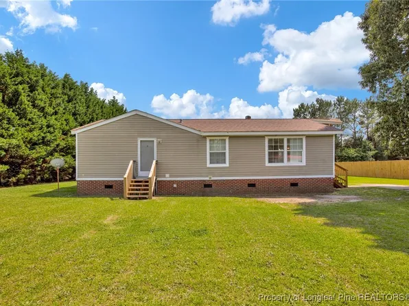 6131 Twiggs Ct, Hope Mills, NC 28348