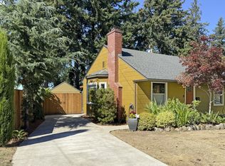 1755 NE Bell Dr, Portland, OR 97220