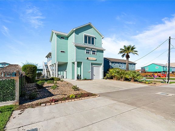 5th image of 124 Channelview Rd