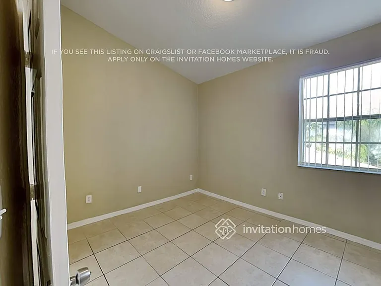 741 SW 148th Ave #710 — Photo 11
