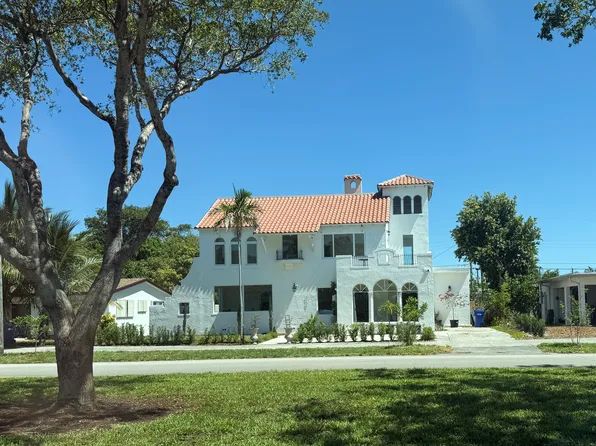 1731 NE 171st St, North Miami Beach, FL 33162