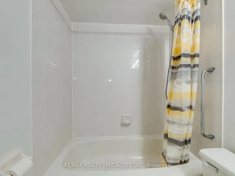 2177 Burnhamthorpe Rd W #1112 — Photo 27