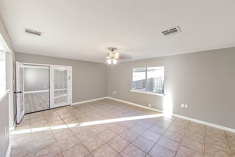 3rd image of 710 Prevost Dr