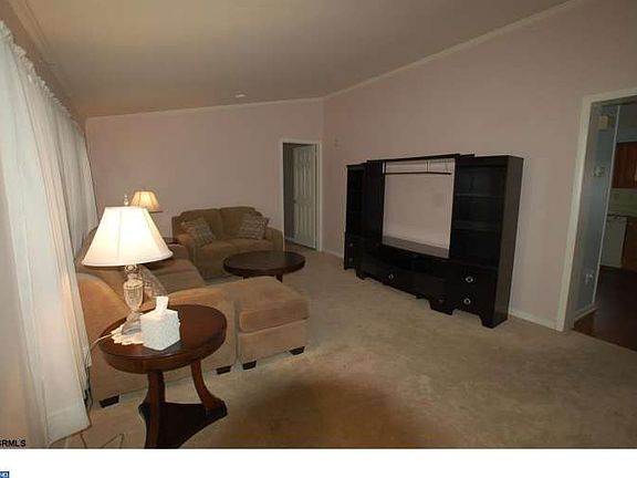 2nd image of 1616 Pennsylvania Ave Unit 119
