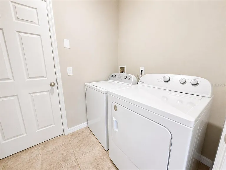 2269 Mystic Maze Ln — Photo 17