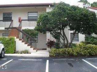 8450 Casa Del Lago #G, Boca Raton, FL 33433