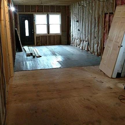 4th image of 3463 Walden Ave