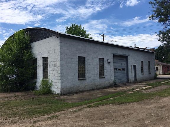 2nd image of 217 E Centre St