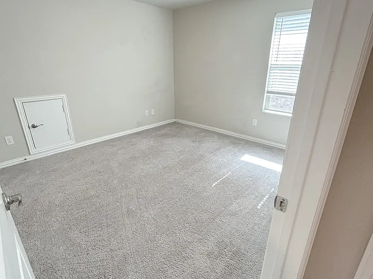 212 Stonebrook Trl — Photo 41