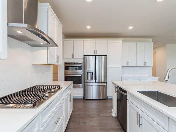 4th image of 12354 Hadley Dr