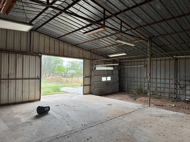 4594 US Highway 287 North Access Rd — Photo 38