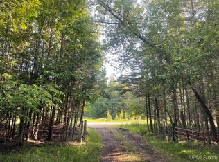 17th Rd, Garden, MI 49835